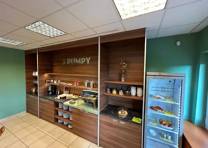 Tri Pumpy Tři Studně